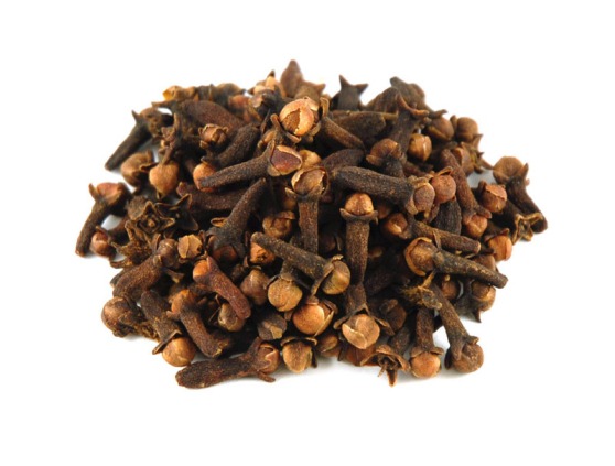 Cloves are like your weird uncle whom you only see once a year: it is enough.